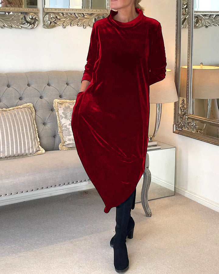 Echoarchiv | Elegantes Samtkleid mit Bauchabdeckung