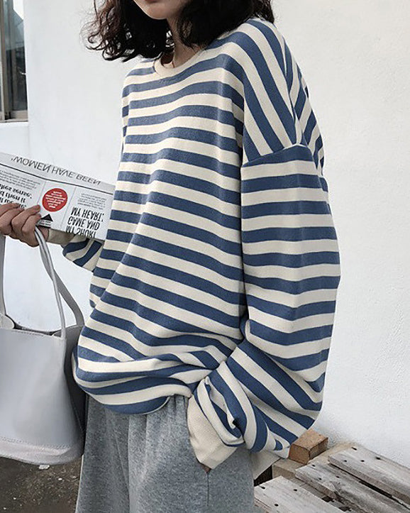 Echoarchiv | Retro-Gestreiftes Langarmshirt