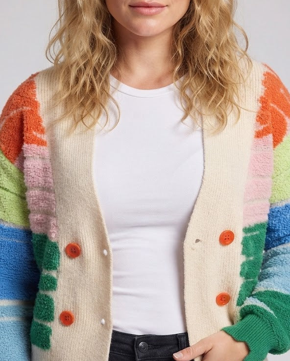 Damen Kurzgeschnittene Doppelreihige Strickjacke mit Struktur-Intarsien Echo Archiv