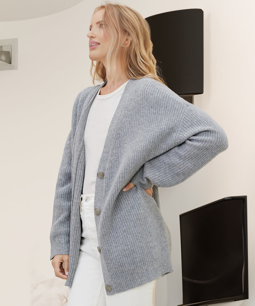 Echoarchiv |Strickjacke für Komfort und Eleganz