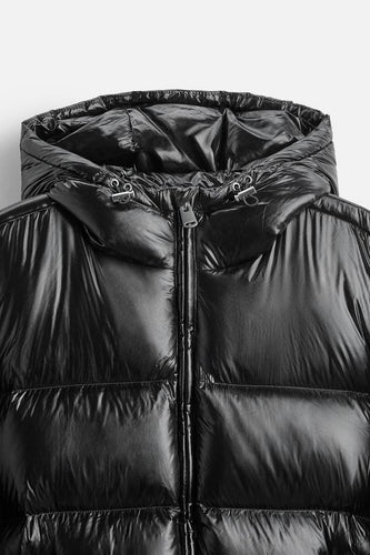 Echoarchiv | Warme und leichte Daunenjacke für Damen
