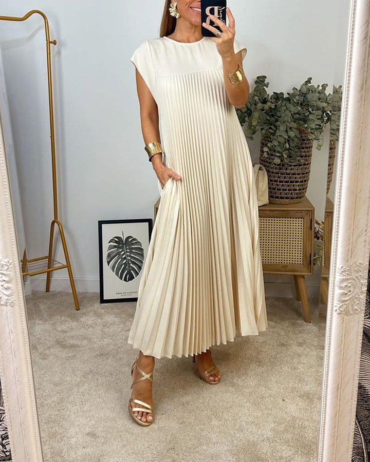 Echoarchiv | Ärmelloses Plisseekleid