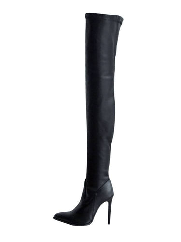 Echoarchiv | Flache Overknee-Stiefel aus für den Winter