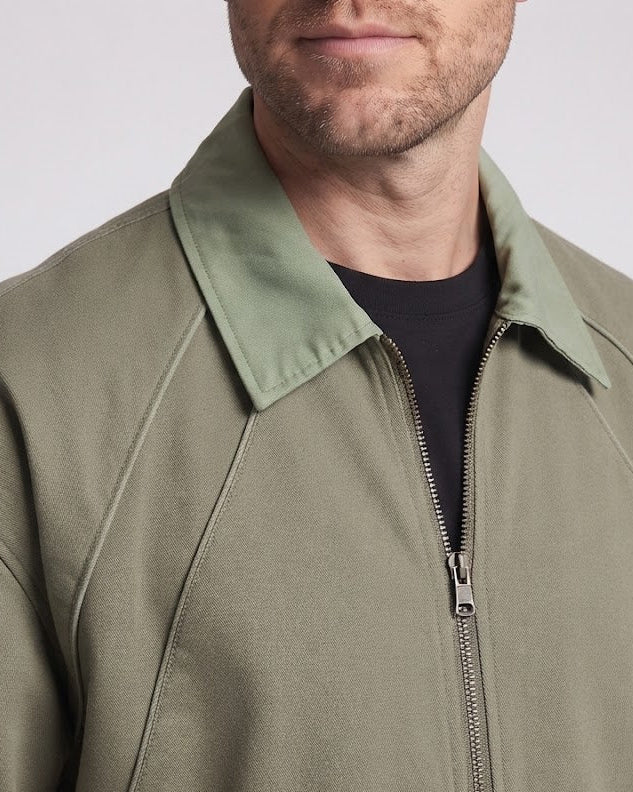 Herren Oversize Bomberjacke mit Kontrastkragen, Eingrifftaschen und Rippbündchen Echo Archiv