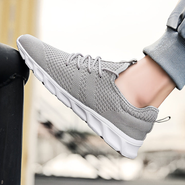 Echoarchiv | Leichte, Atmungsaktive Herren Laufschuhe mit Anti Rutsch
