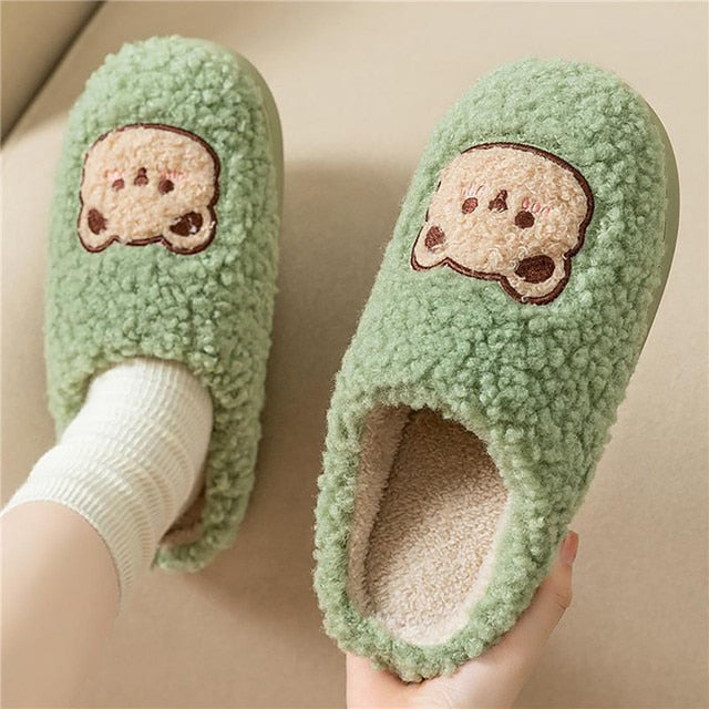 Flauschige Tierpantoffeln