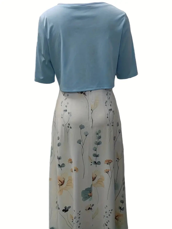 Echoarchiv – elegantes zweiteiliges blumenkleid-set mit einfarbigem crop-top und kleid mit rundhalsausschnitt