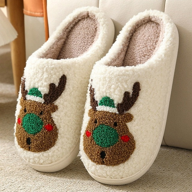 Flauschige Tierpantoffeln