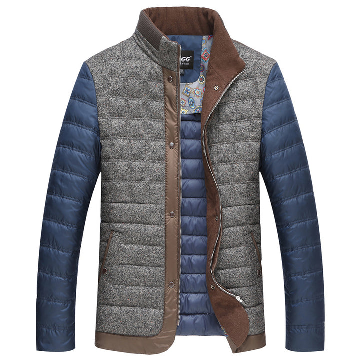 Herren Wattierte Kurzjacke mit Teddykragen und Wappenapplikation – Taviero
