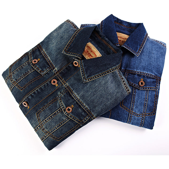 Herren modische Jeansjacke mit klassischem Schnitt und praktischen Taschen Echoarchiv