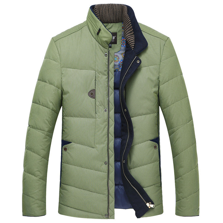 Herren Wattierte Kurzjacke mit Teddykragen und Wappenapplikation – Taviero