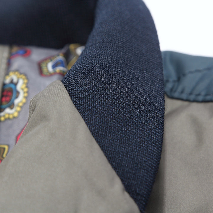 Herren Übergangsjacke mit Stehkragen und gemustertem Innenfutter – Taviero