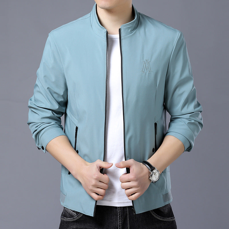 Herren modische Übergangsjacke mit modernem Schnitt und eleganten Taschen Echoarchiv
