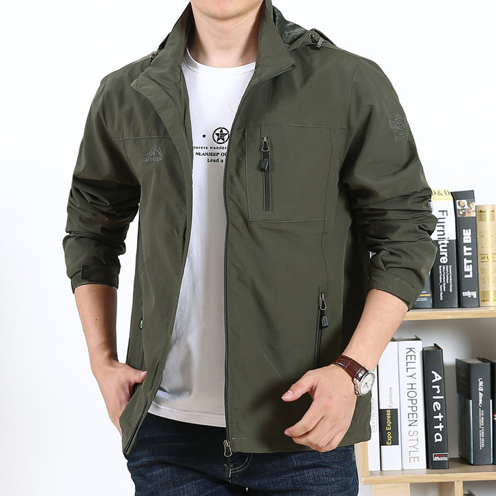 Herren funktionale Outdoor-Jacke mit praktischen Reißverschlusstaschen und atmungsaktivem Gewebe Echoarchiv