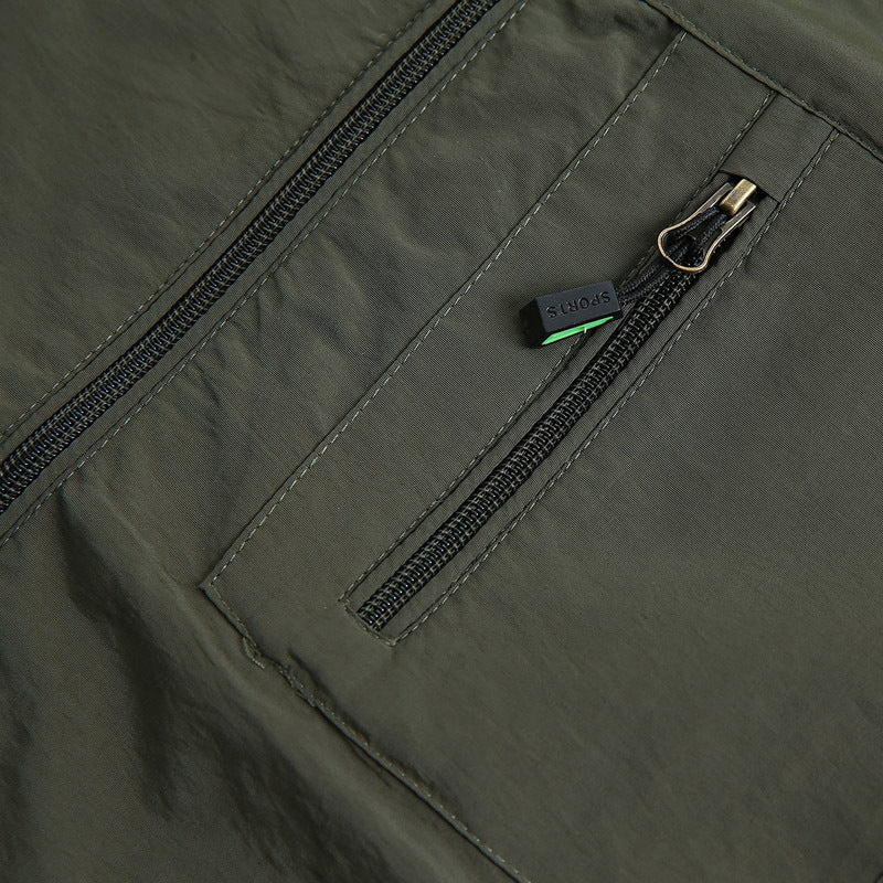 Herren funktionale Outdoor-Jacke mit praktischen Reißverschlusstaschen und atmungsaktivem Gewebe Echoarchiv