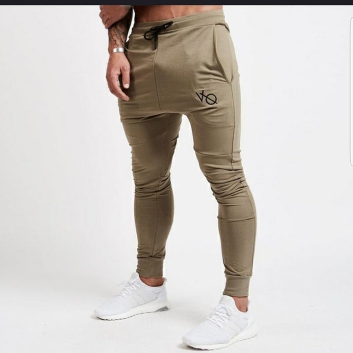 Herren Sportliche Jogginghose mit elastischem Bund und stylishem Design Echoarchiv