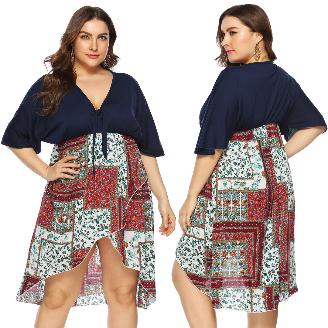 Damen Sommerkleid mit asymmetrischem Saum und floralem Muster Echo Archiv