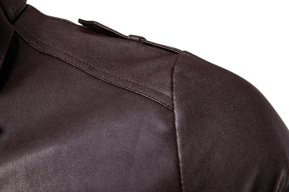 Herren modische Kunstlederjacke mit asymmetrischem Reißverschluss und Steppnähten Echoarchiv