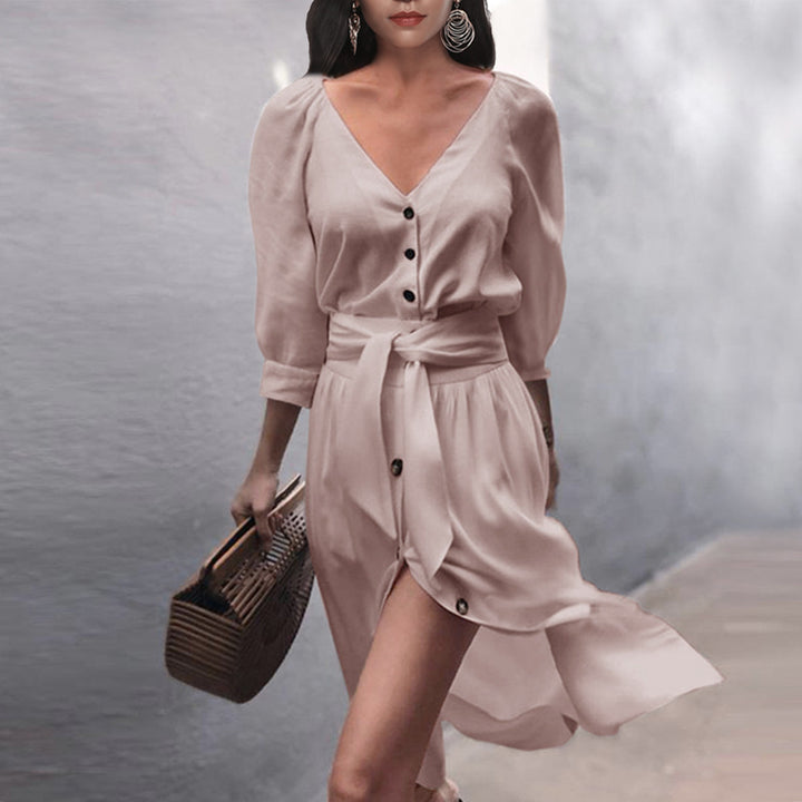 Damen Leichtes Viskose-Midikleid mit Taillenschärpe, Knopfleiste und Beinschlitz Echoarchiv