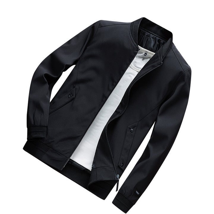 Herren Leichte Urban Bomberjacke mit Rippbündchen, Stehkragen und Druckknopftaschen Echoarchiv