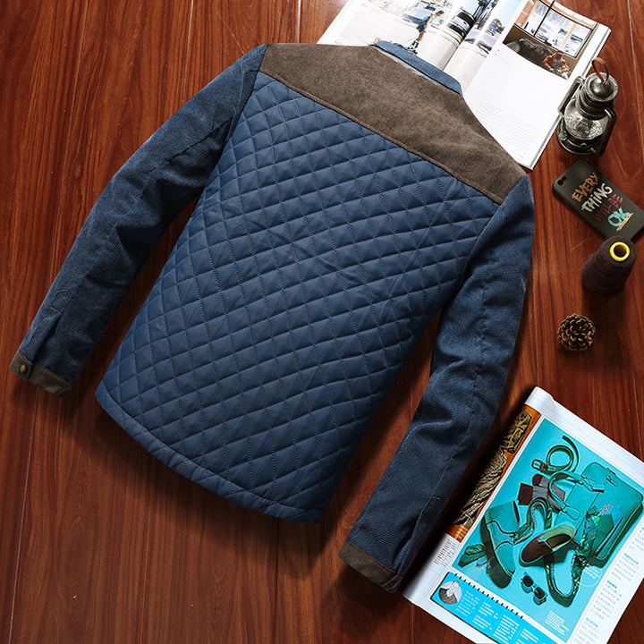 Herren Gesteppte Hybridjacke mit Stehkragen, Brust-Reißverschluss und Kontrast-Einsätzen Echoarchiv