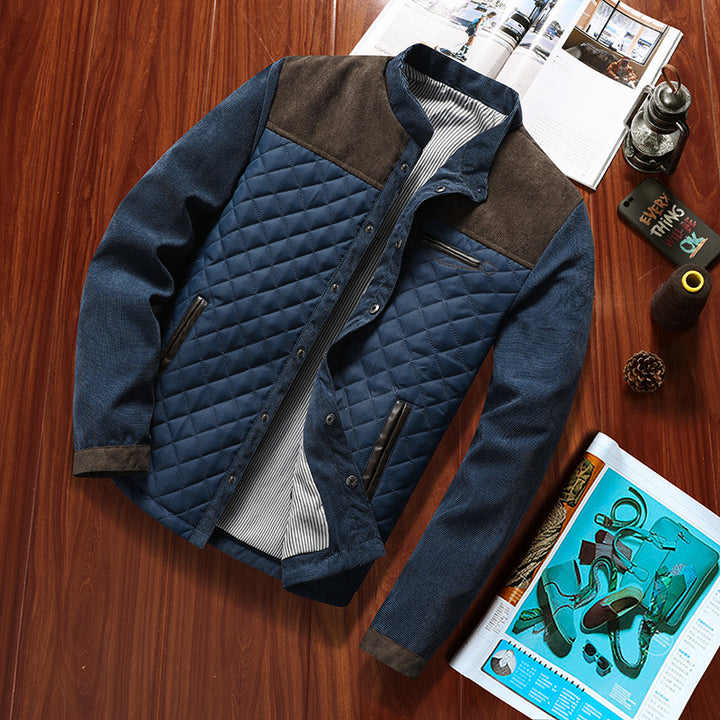 Herren Gesteppte Hybridjacke mit Stehkragen, Brust-Reißverschluss und Kontrast-Einsätzen Echoarchiv