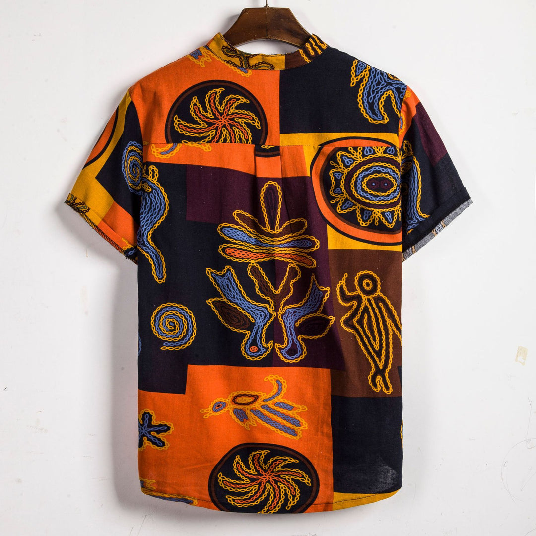 Herren Kurzarmhemd mit afric-inspired Mustern und lässigem Henley-Ausschnitt Echoarchiv