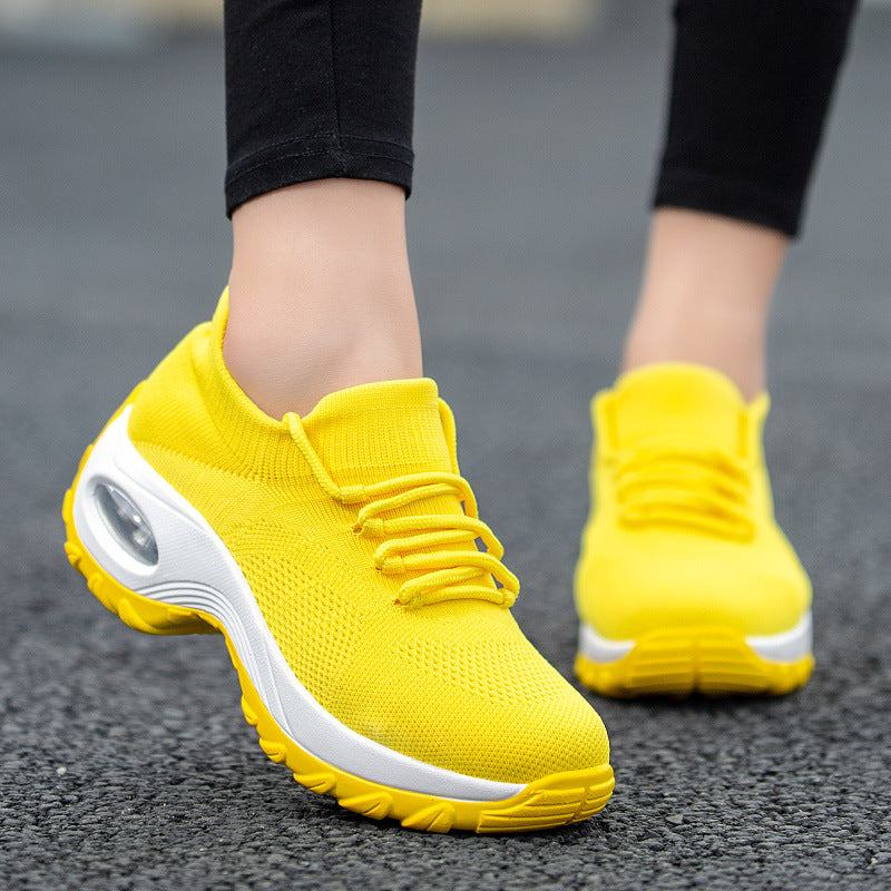 Damen nan gestrickter Sockensneaker mit Luftkissenlaufsohle und elastischem Strickobermaterial Echo Archiv