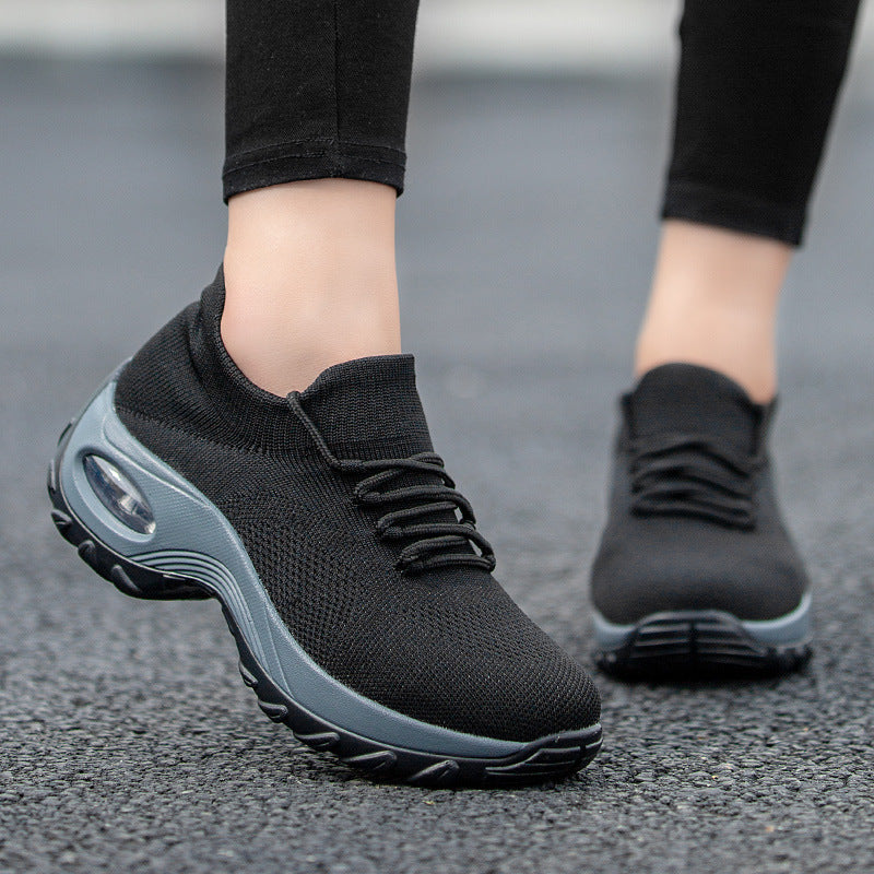 Damen nan gestrickter Sockensneaker mit Luftkissenlaufsohle und elastischem Strickobermaterial Echo Archiv