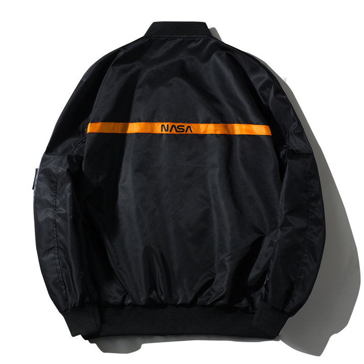 Herren  flugzeuginspirierten leichten Nylon Bomberjacke mit horizontalem Missionsstreifen und gerippten Besätzen Echo Archiv