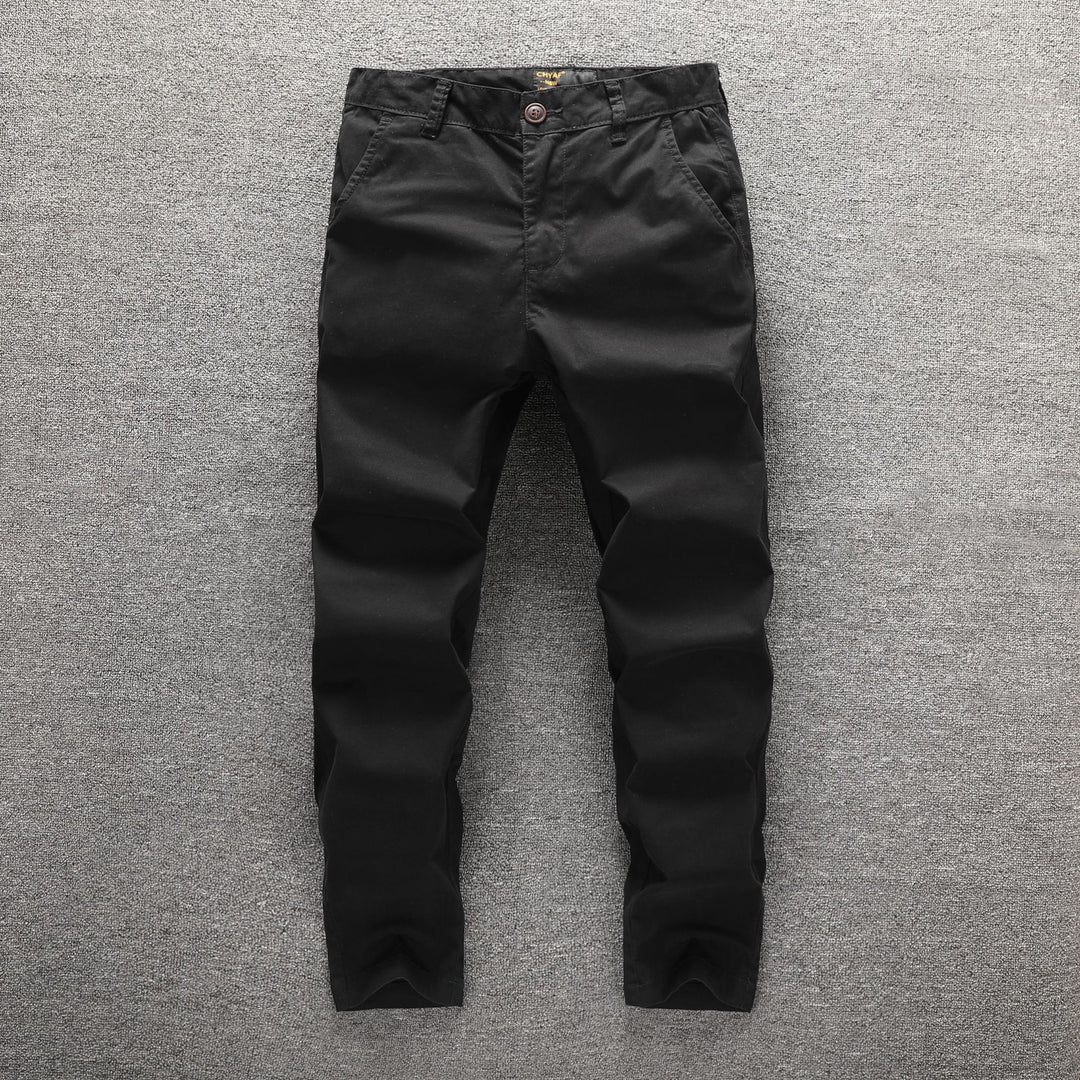 Herren Twill-Hose im Camouflage-Muster mit geradem Schnitt und Gürtelschlaufen Echoarchiv