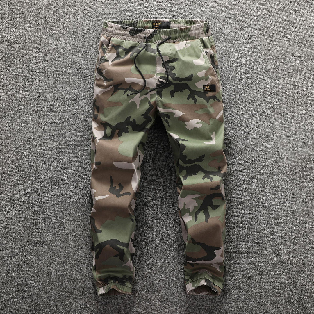 Herren Cargohose im Camouflage-Look mit elastischem Bund und Kordelzug Echoarchiv