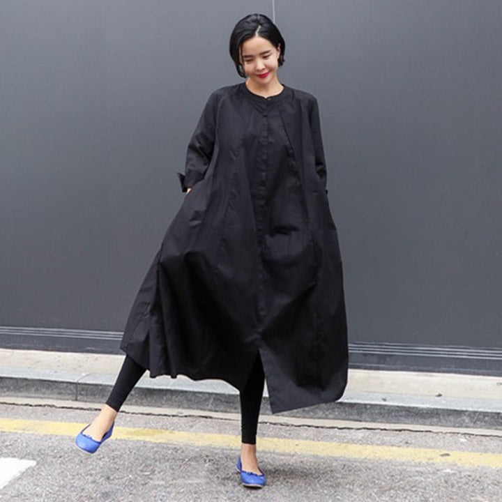 Damen Oversize-Hemdblusenkleid mit kastiger A-Linie, verdeckter Knopfleiste und Eingrifftaschen – Élara