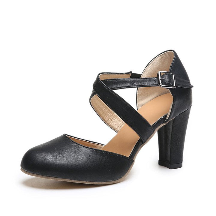 Damen Pumps mit dekorativem Riemendesign und komfortablem Blockabsatz – Lioré