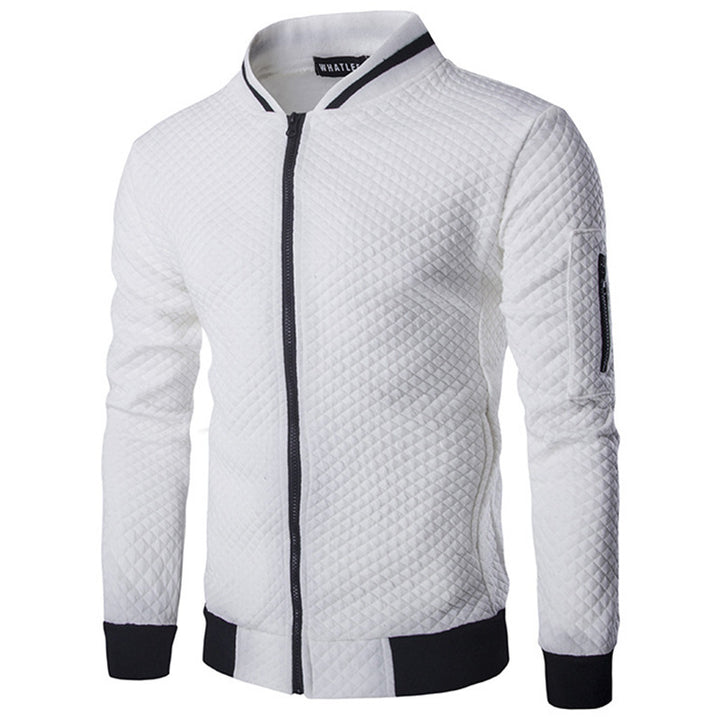 Herren Steppjacke mit modernem Design und praktischen Reißverschlusstaschen Echoarchiv