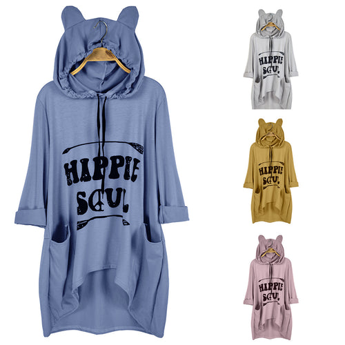 Damen Oversize-Hoodie-Kleid mit Kapuze und Ohren, Kängurutaschen & Statement-Print – Auréline