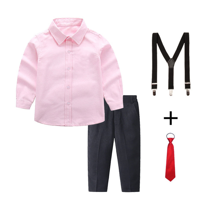 Damen elegantes Outfitset mit Hemd, Hose, Hosenträgern und Krawatte Echo Archiv