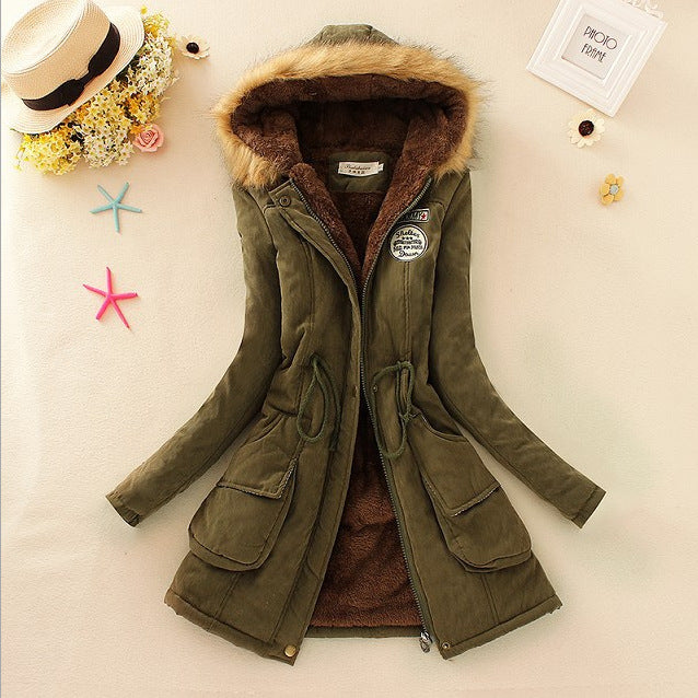 Damen Gesteppte Winterjacke mit Abnehmbarem Kunstfellkragen und Praktischen Aufgesetzten Taschen Echoarchiv