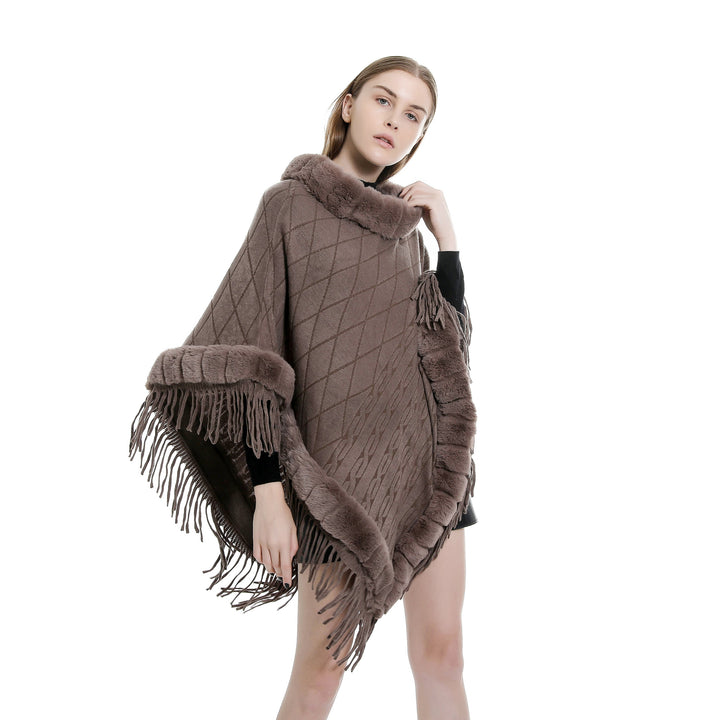 Damen Wolloptik-Ruana mit Kunstfellkragen, Fransensaum und Oversize-Fall Echo Archiv