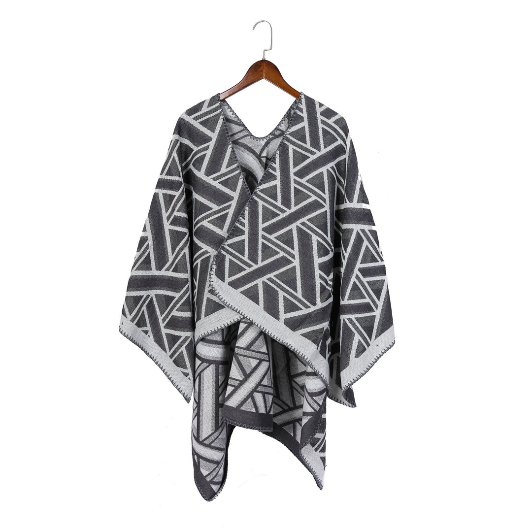 Damen Oversize-Ruana mit geometrischem Jacquard und Ziernaht – Avérine
