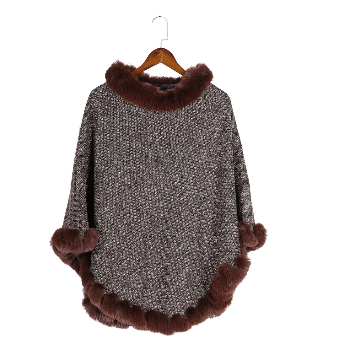 Damen Fein gestrickter Ruana-Poncho mit Kunstfellbesatz und asymmetrischem Saum – Célinea