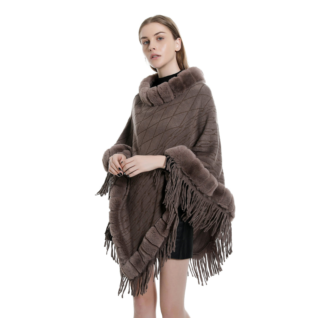 Damen Wolloptik-Ruana mit Kunstfellkragen, Fransensaum und Oversize-Fall Echo Archiv