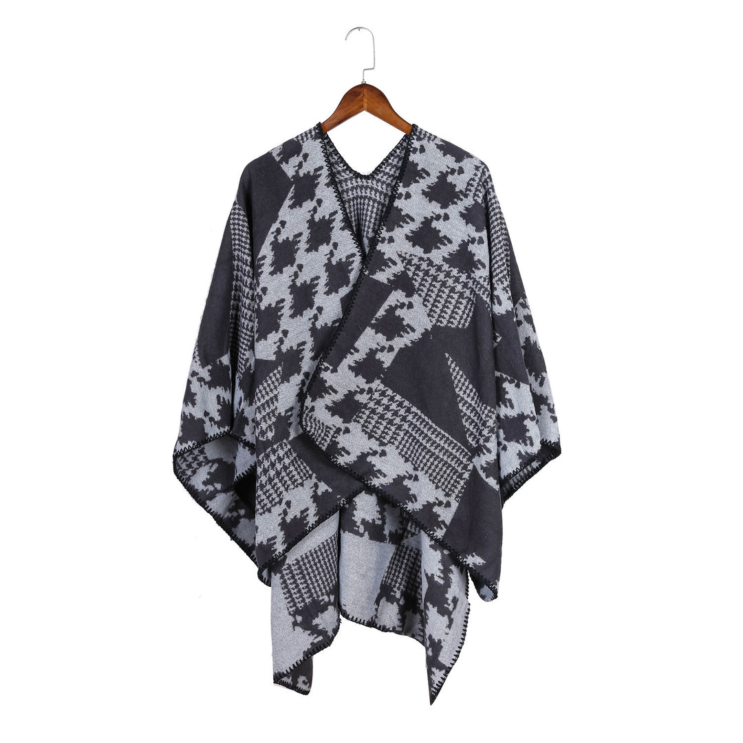 Damen Cape‑Poncho im Ruana‑Schnitt mit dekorativer Kettelkante und zweifarbiger Jacquardstruktur – Montévia