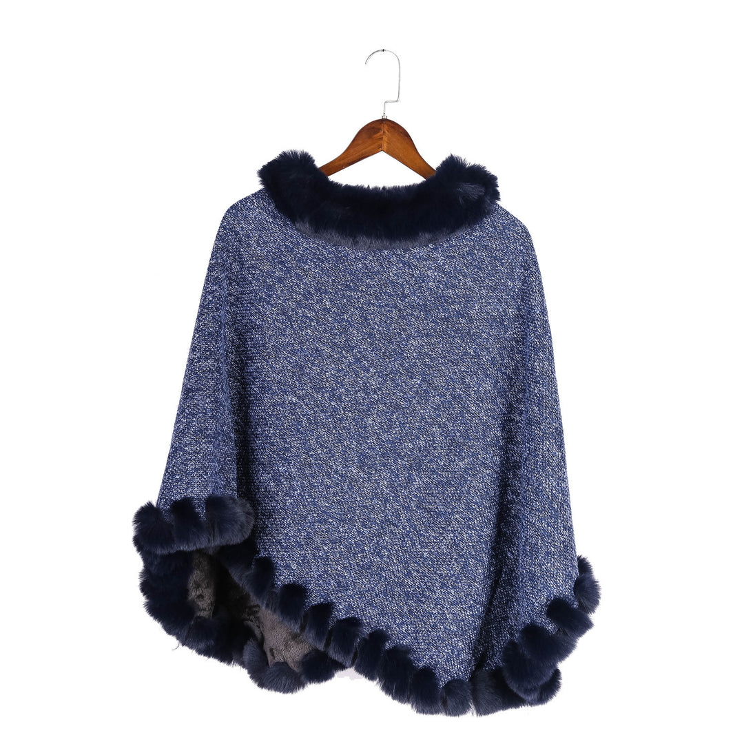 Damen Fein gestrickter Ruana-Poncho mit Kunstfellbesatz und asymmetrischem Saum – Célinea