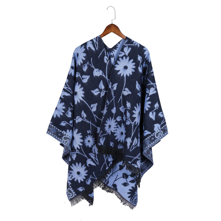 Damen Jacquard‑Ruana‑Poncho mit floralem Jacquard, Fransensaum und weichem Wollmix – Montévia