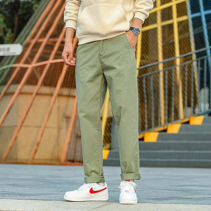 Herren Twill-Hose im Camouflage-Muster mit geradem Schnitt und Gürtelschlaufen Echoarchiv