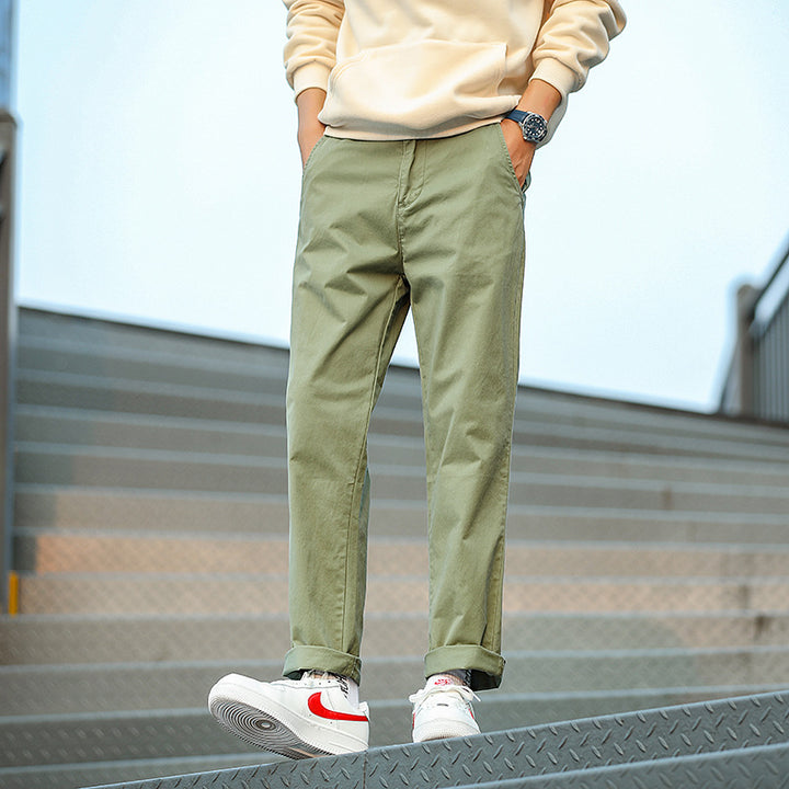 Herren Twill-Hose im Camouflage-Muster mit geradem Schnitt und Gürtelschlaufen Echoarchiv