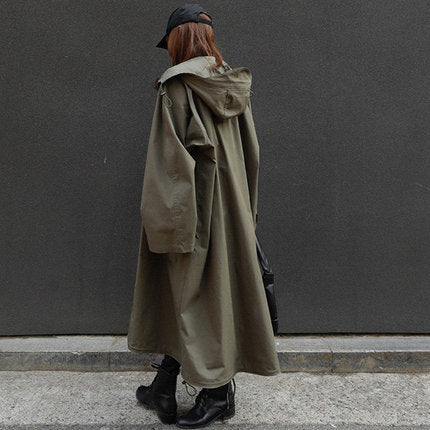 Damen Langer Oversize‑Parka mit extragroßer Kapuze, Tunnelzugtaillen und Pattentaschen – Célinea