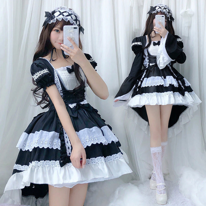 Damen verspieltes Lolita Kleid mit aufwendigen Spitzen- und Rüschendetails Echo Archiv