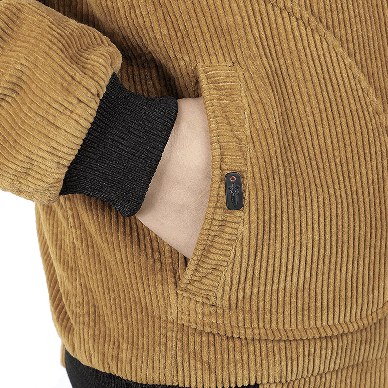 Herren modische Cordjacke mit weichem Kragen Echoarchiv